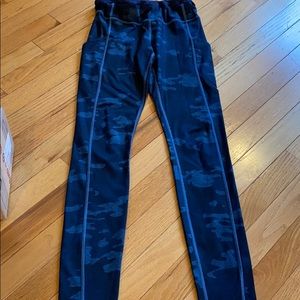 Camo Lululemon leggings